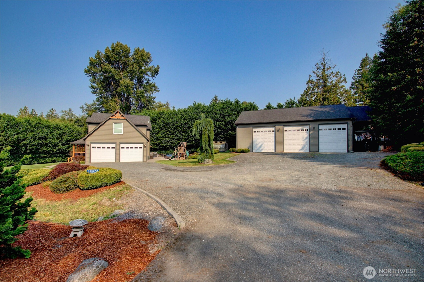 5 Maplewood Lane, Bow, WA 98232