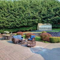 5 Maplewood Lane, Bow, WA 98232