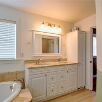 5 Maplewood Lane, Bow, WA 98232