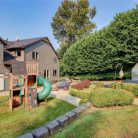 5 Maplewood Lane, Bow, WA 98232