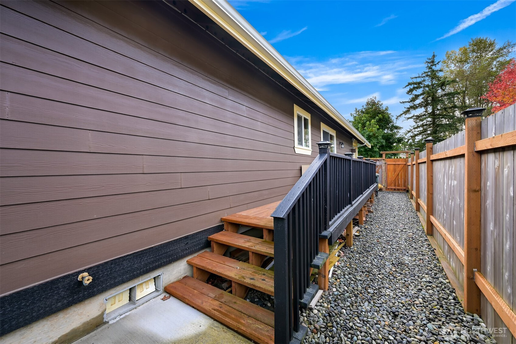 652 H Street, Blaine, WA 98230