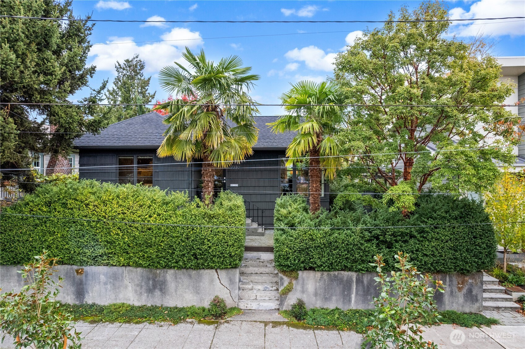 7330 11th Avenue NE, Seattle, WA 98115