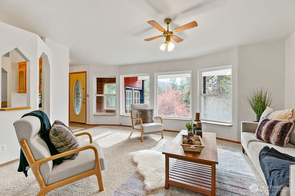 17307 Highway 97, Cle Elum, WA 98922