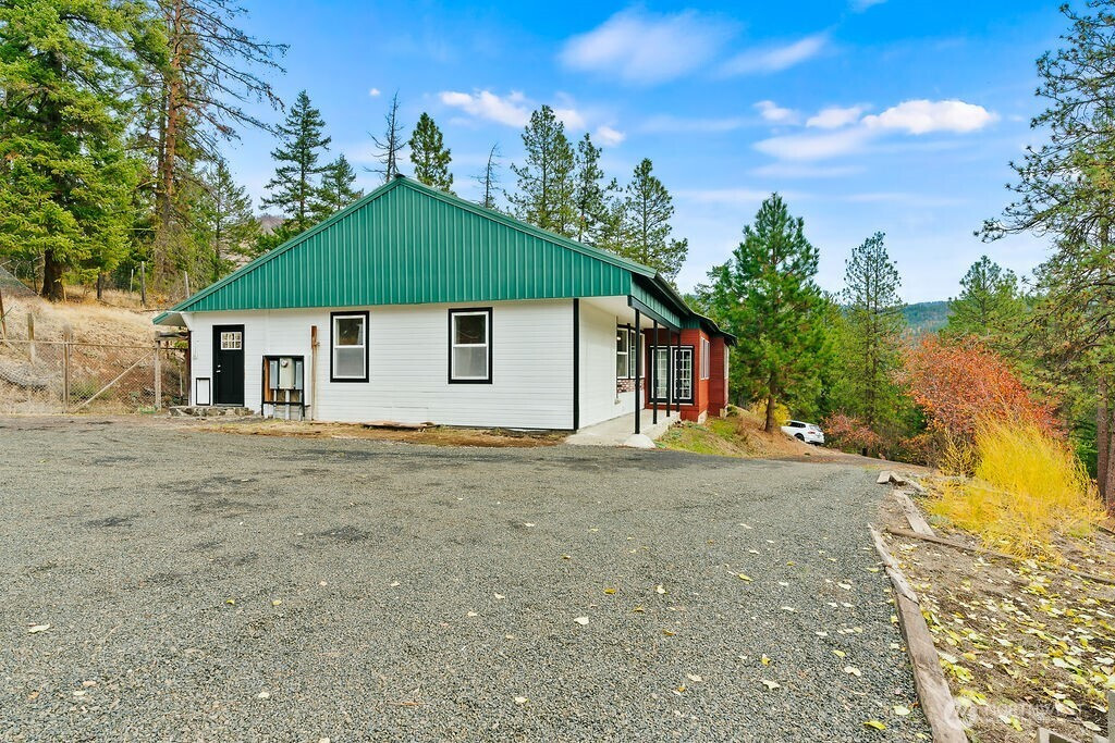 17307 Highway 97, Cle Elum, WA 98922
