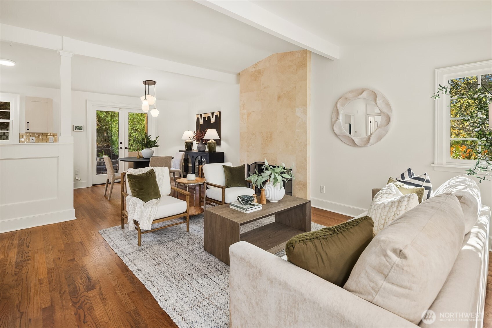 2440 64th Avenue SE, Mercer Island, WA 98040