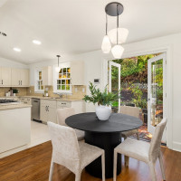 2440 64th Avenue SE, Mercer Island, WA 98040