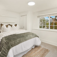 2440 64th Avenue SE, Mercer Island, WA 98040