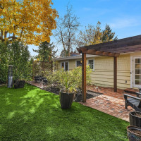 2440 64th Avenue SE, Mercer Island, WA 98040