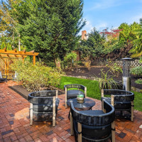 2440 64th Avenue SE, Mercer Island, WA 98040