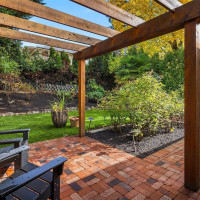 2440 64th Avenue SE, Mercer Island, WA 98040