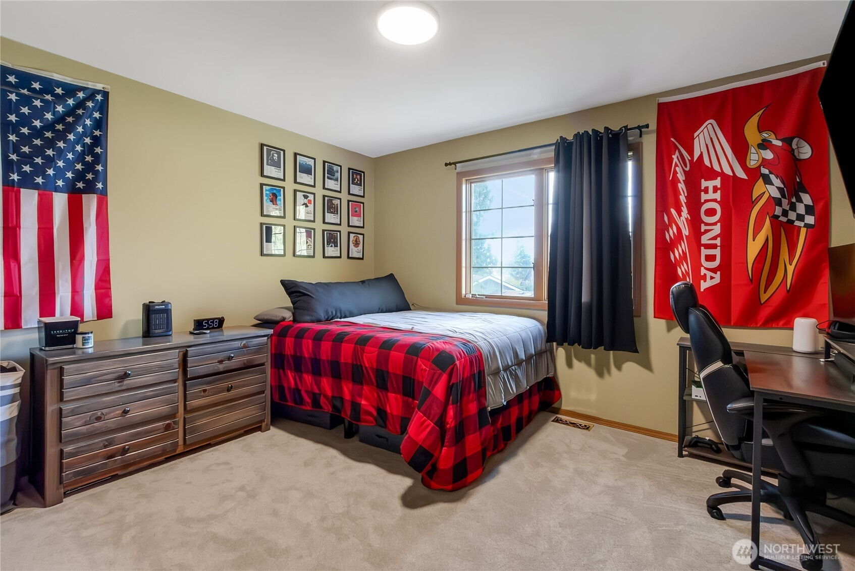 3308 204th Avenue Ct E, Lake Tapps, WA 98391