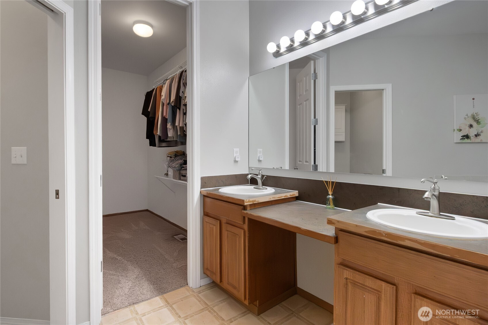 17915 25th Ave E, Tacoma, WA 98445