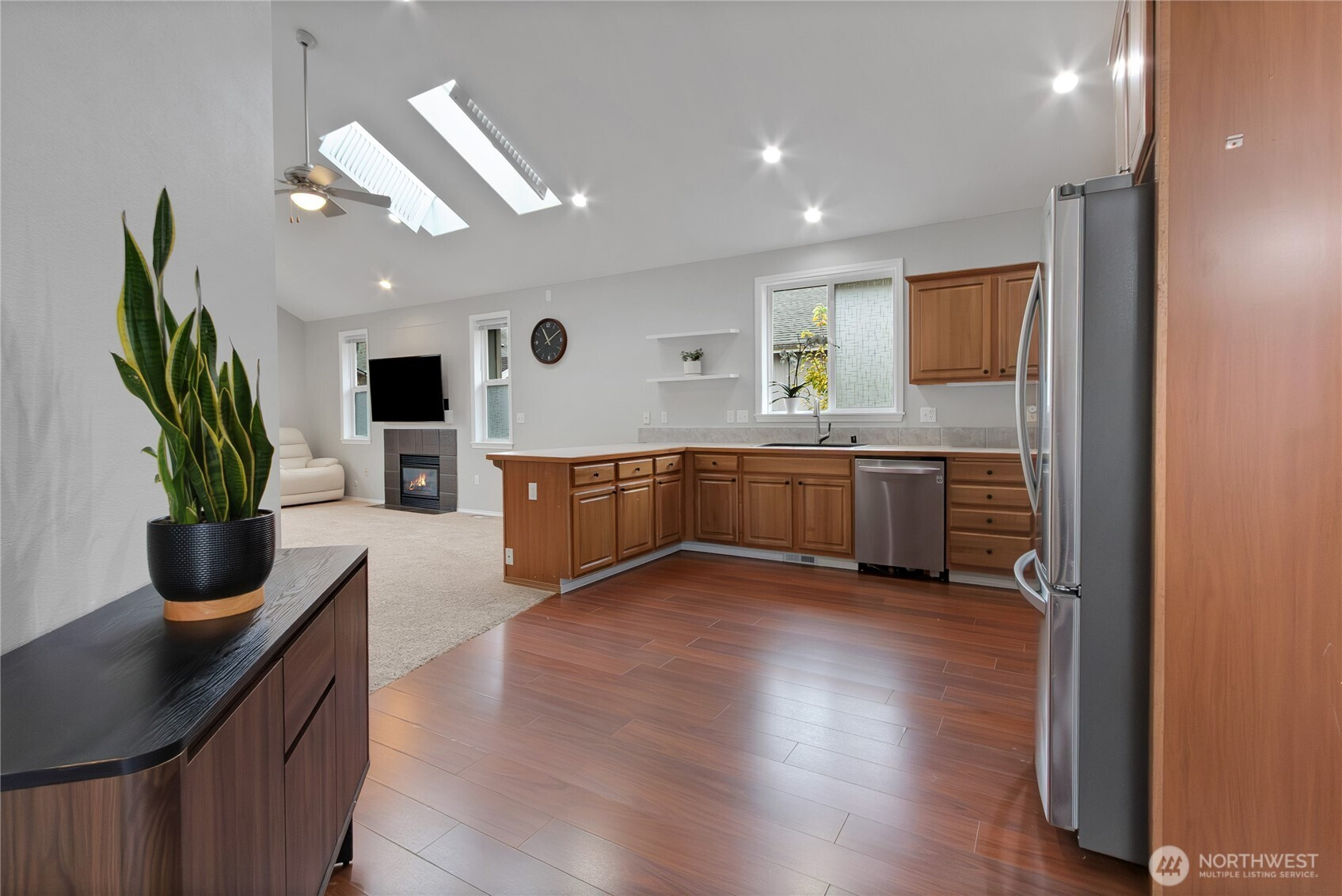 17915 25th Ave E, Tacoma, WA 98445