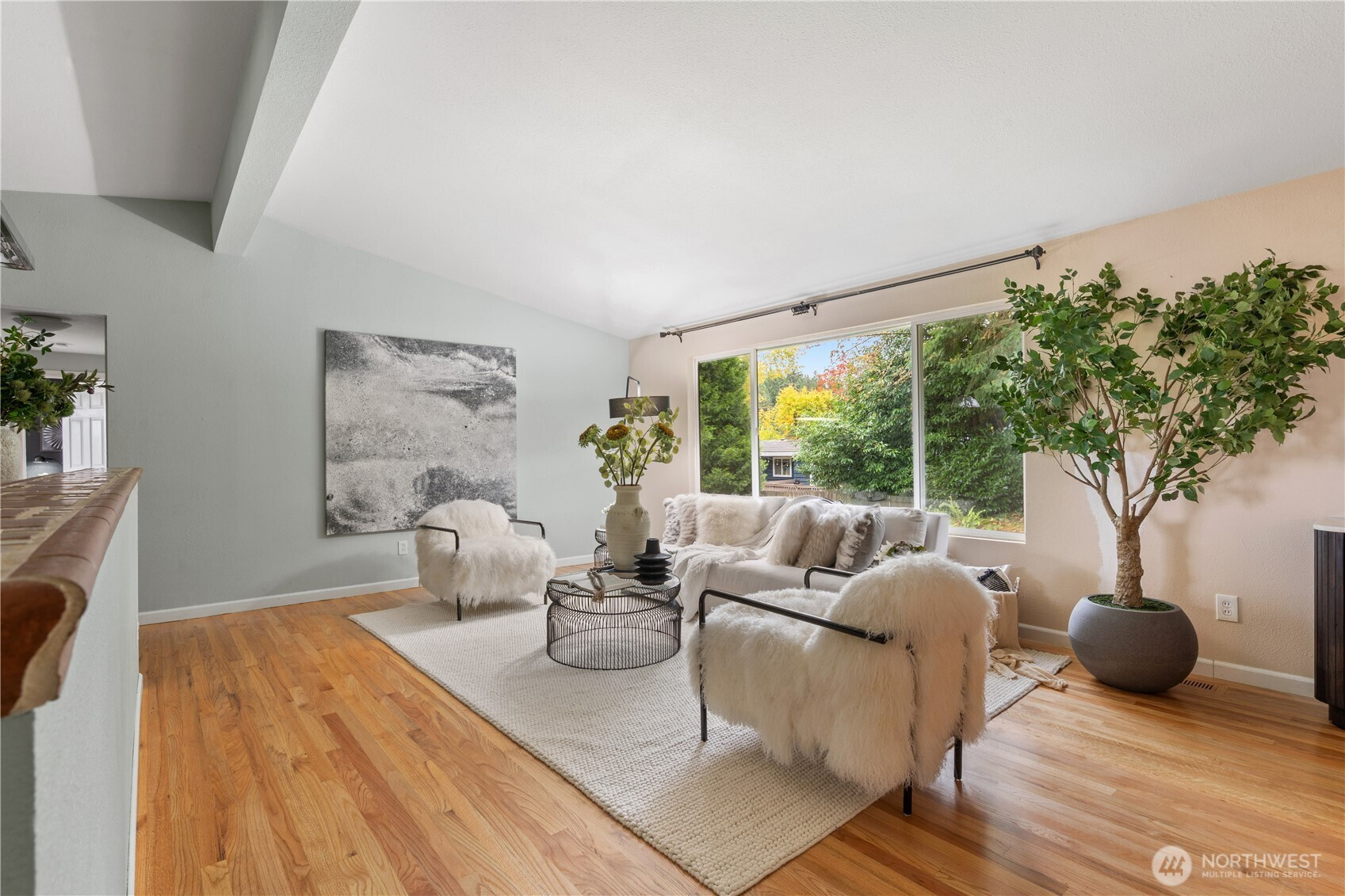 15641 SE 24th St, Bellevue, WA 98008