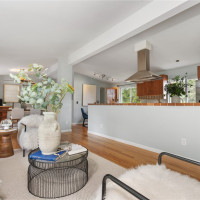 15641 SE 24th St, Bellevue, WA 98008