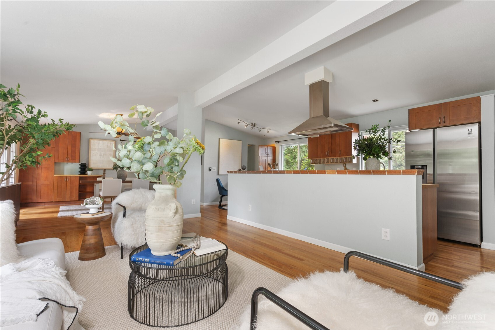 15641 SE 24th St, Bellevue, WA 98008