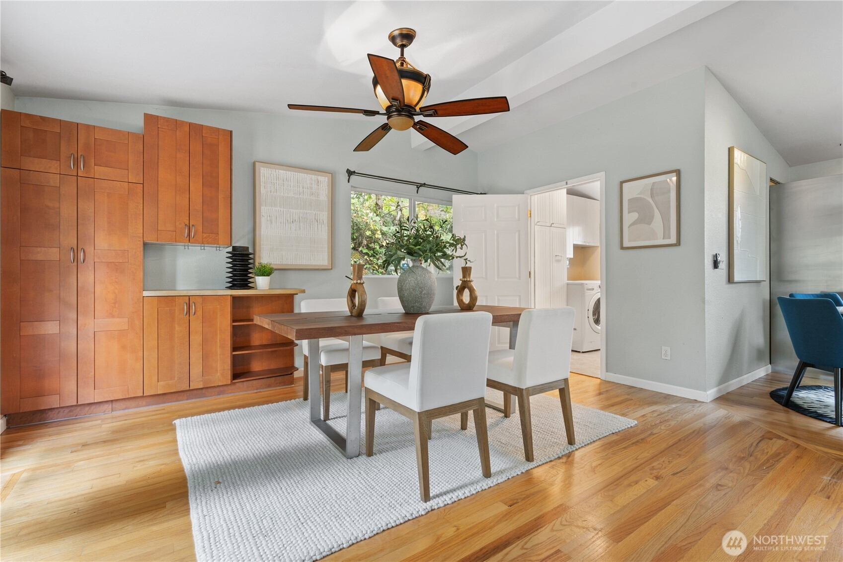 15641 SE 24th St, Bellevue, WA 98008