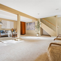 15641 SE 24th St, Bellevue, WA 98008