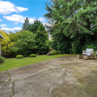 15641 SE 24th St, Bellevue, WA 98008