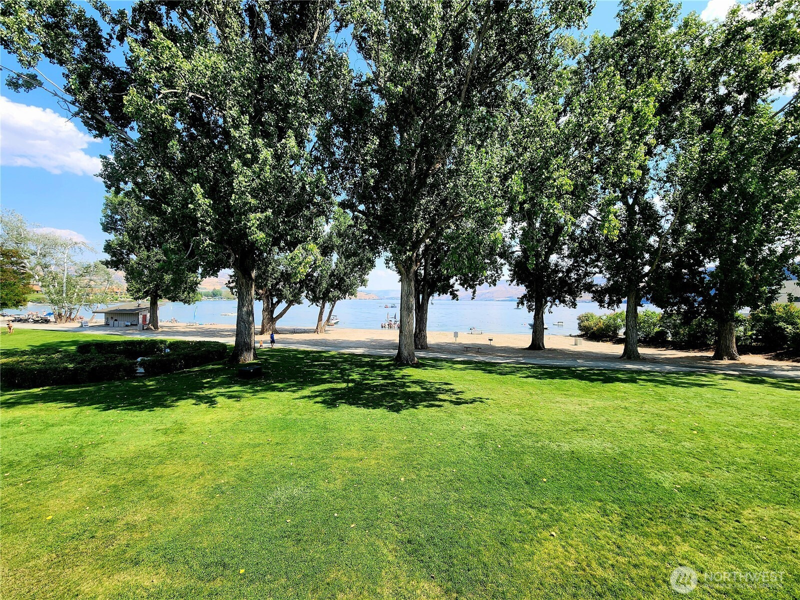 1 Beach 549-N, Manson, WA 98831