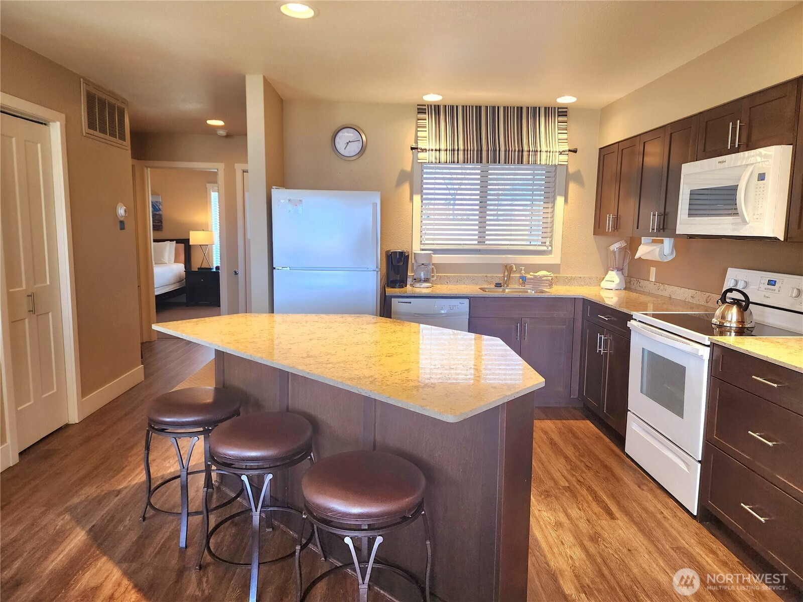 1 Beach 549-N, Manson, WA 98831