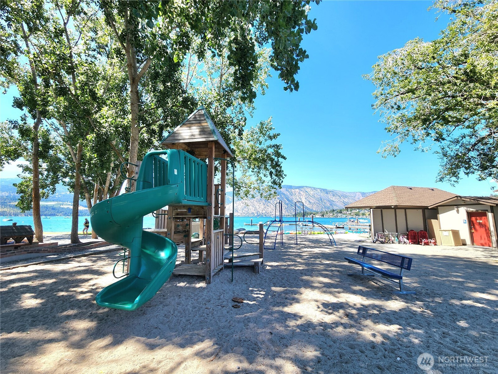 1 Beach 549-N, Manson, WA 98831