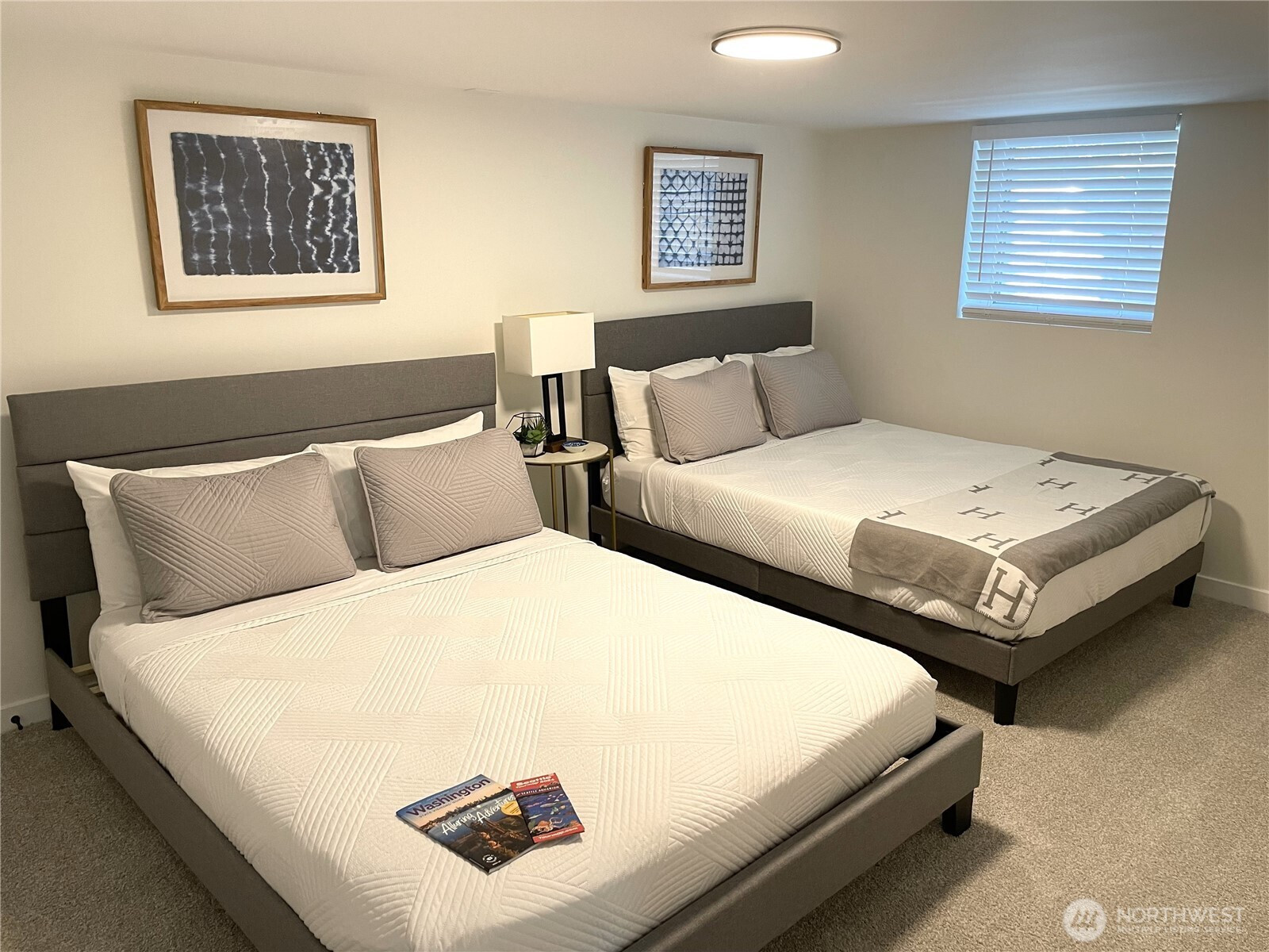 2220 14th Avenue W, Seattle, WA 98119