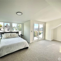 2220 14th Avenue W, Seattle, WA 98119