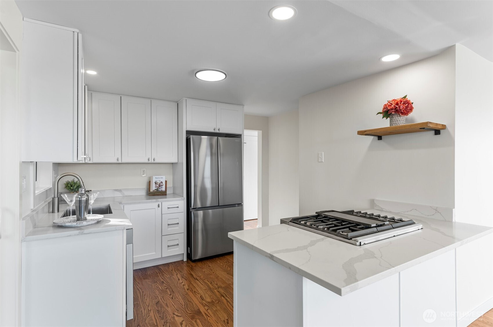 2220 14th Avenue W, Seattle, WA 98119