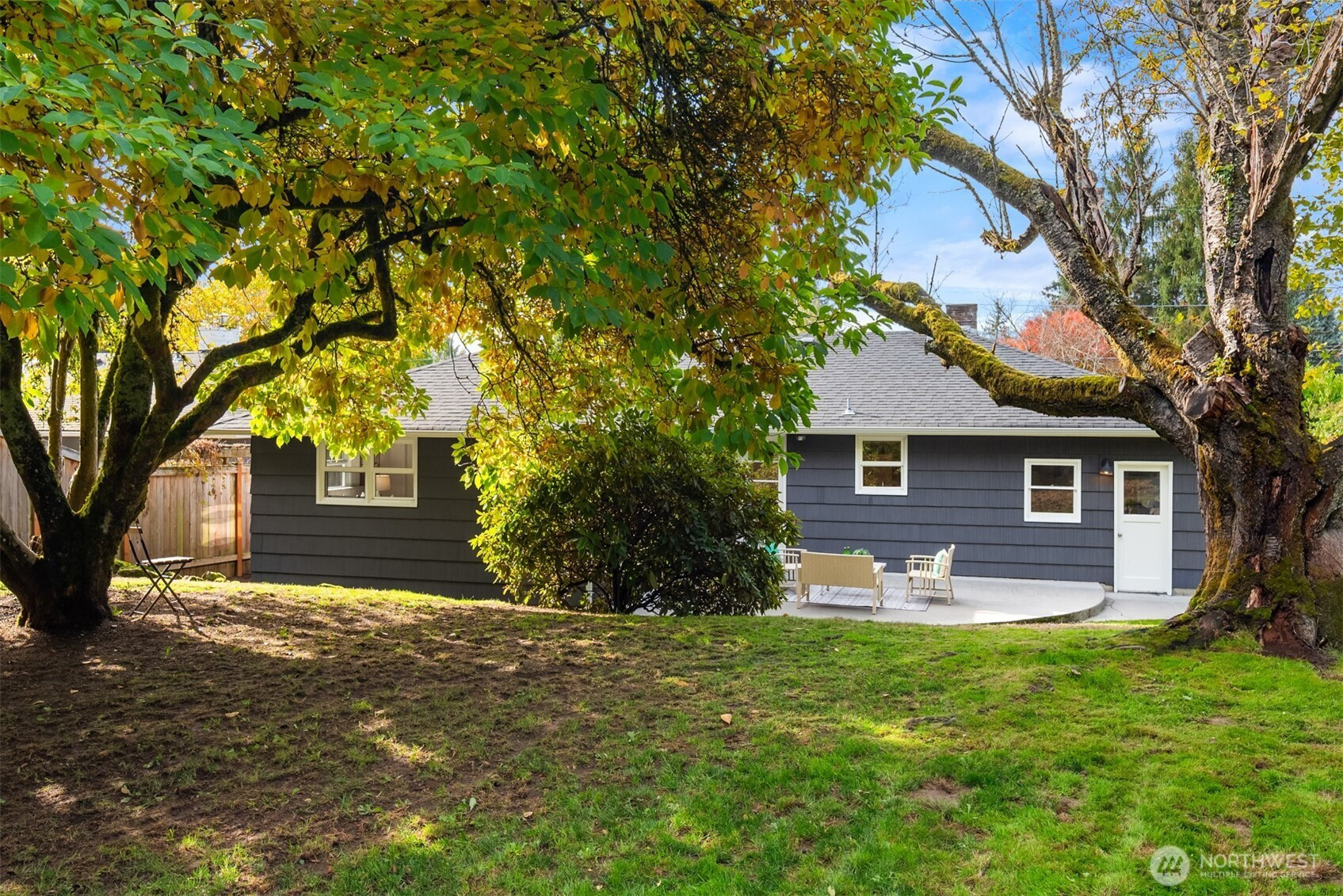 11346 Bartlett Avenue NE, Seattle, WA 98125