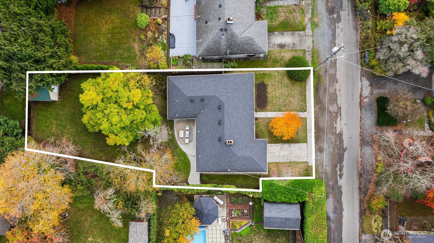 11346 Bartlett Avenue NE, Seattle, WA 98125