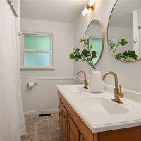 11346 Bartlett Avenue NE, Seattle, WA 98125