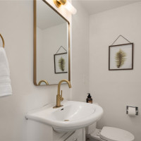 11346 Bartlett Avenue NE, Seattle, WA 98125