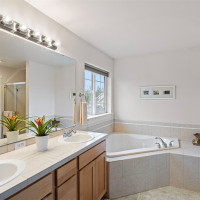 1233 160th Street SW, Lynnwood, WA 98087