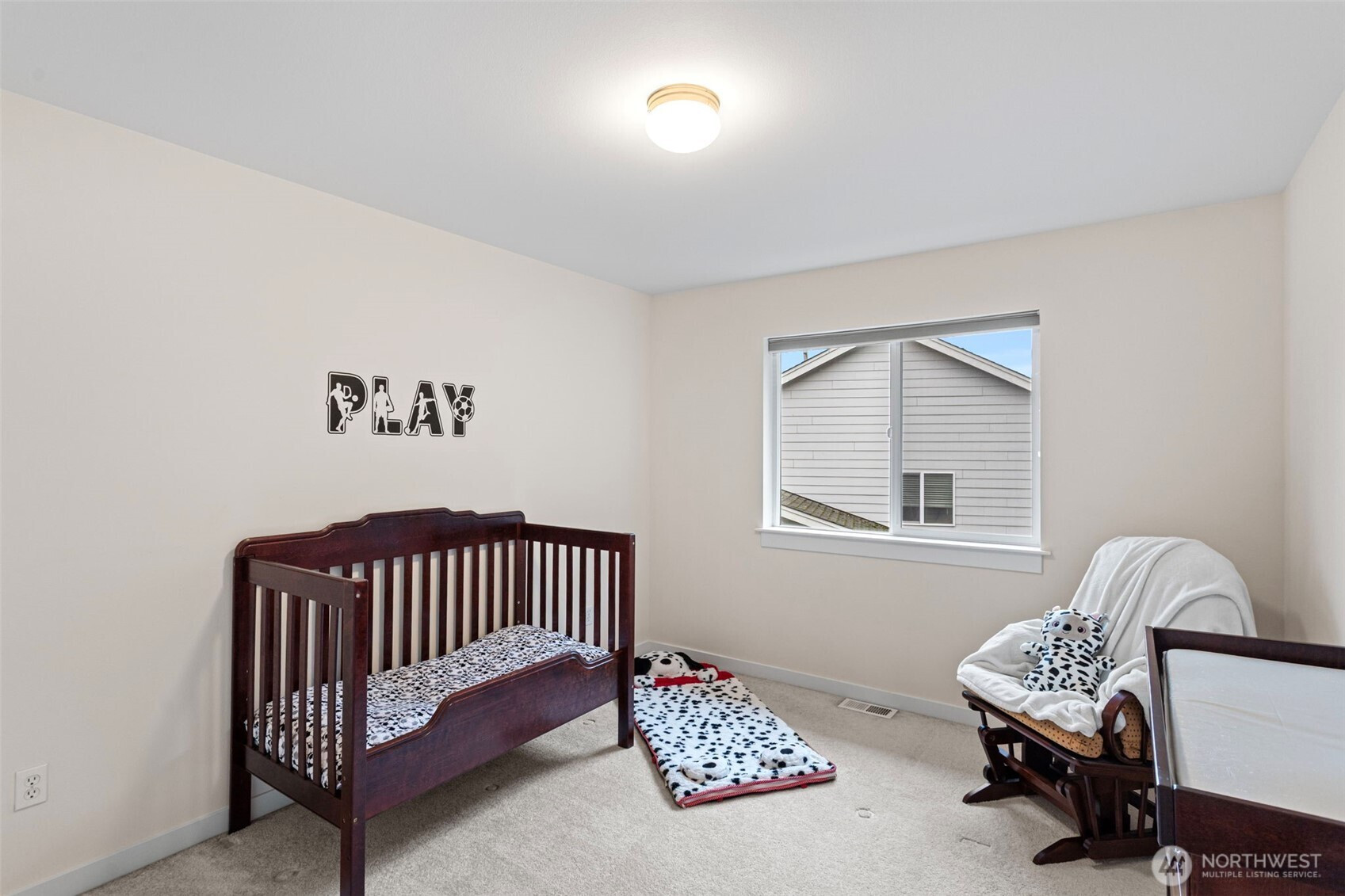 1233 160th Street SW, Lynnwood, WA 98087