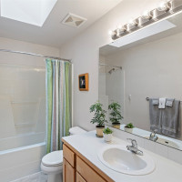 1233 160th Street SW, Lynnwood, WA 98087