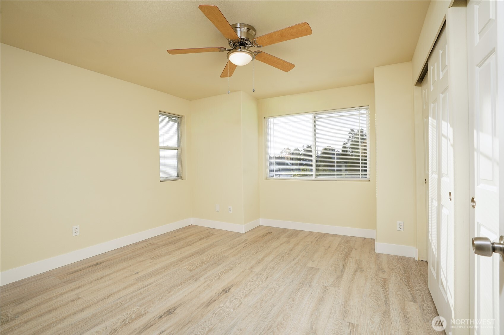 3709 S Park Avenue, Tacoma, WA 98418