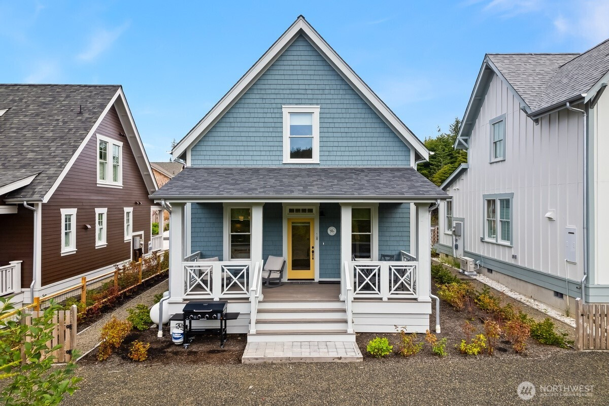 50 Cedar Run Loop, Pacific Beach, WA 98571