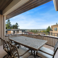 7404 117th Place SE, Newcastle, WA 98056