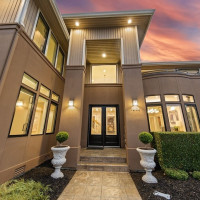 7404 117th Place SE, Newcastle, WA 98056