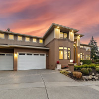 7404 117th Place SE, Newcastle, WA 98056