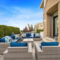 7404 117th Place SE, Newcastle, WA 98056