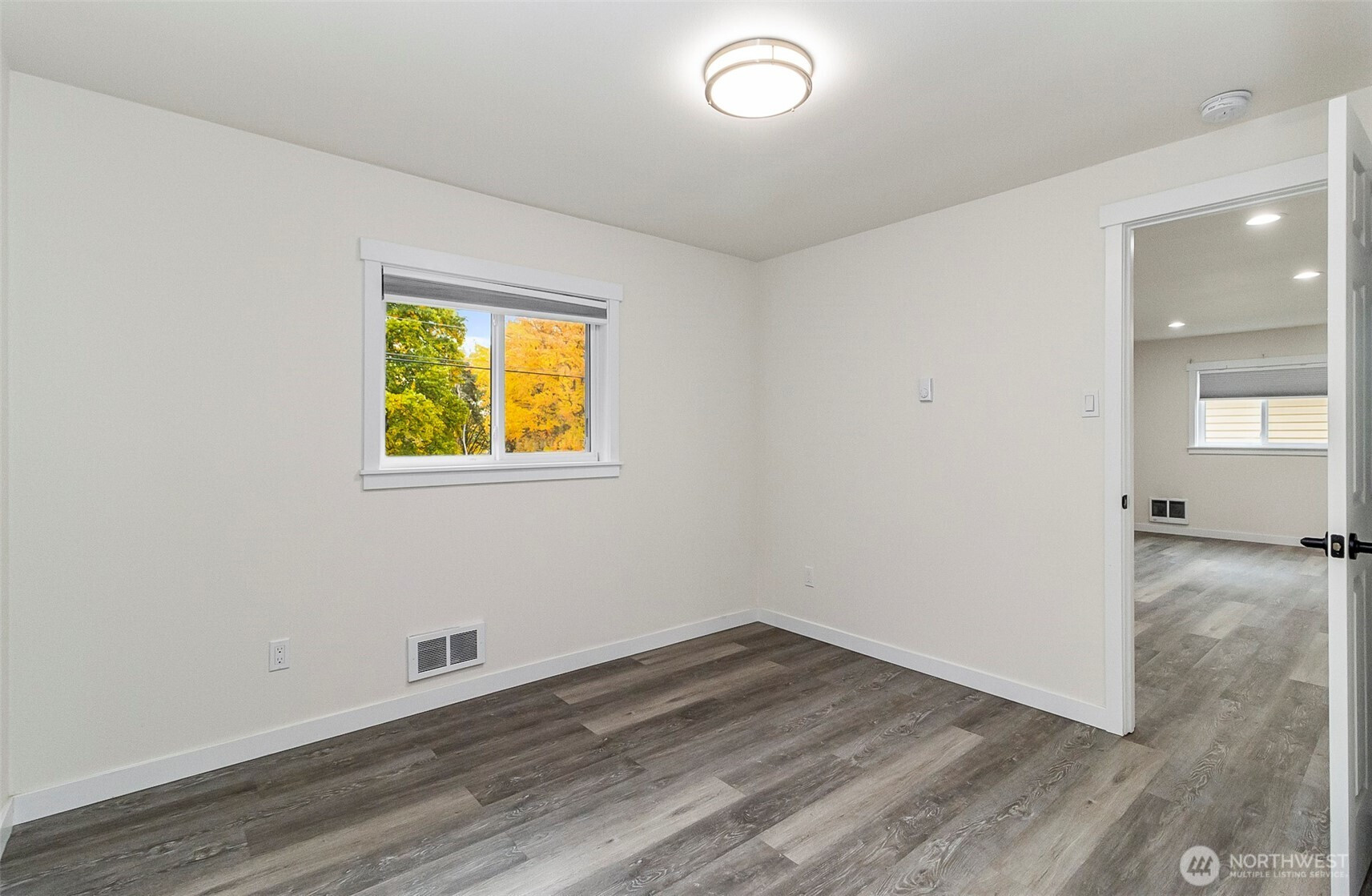 4512 S 3rd Avenue, Everett, WA 98203