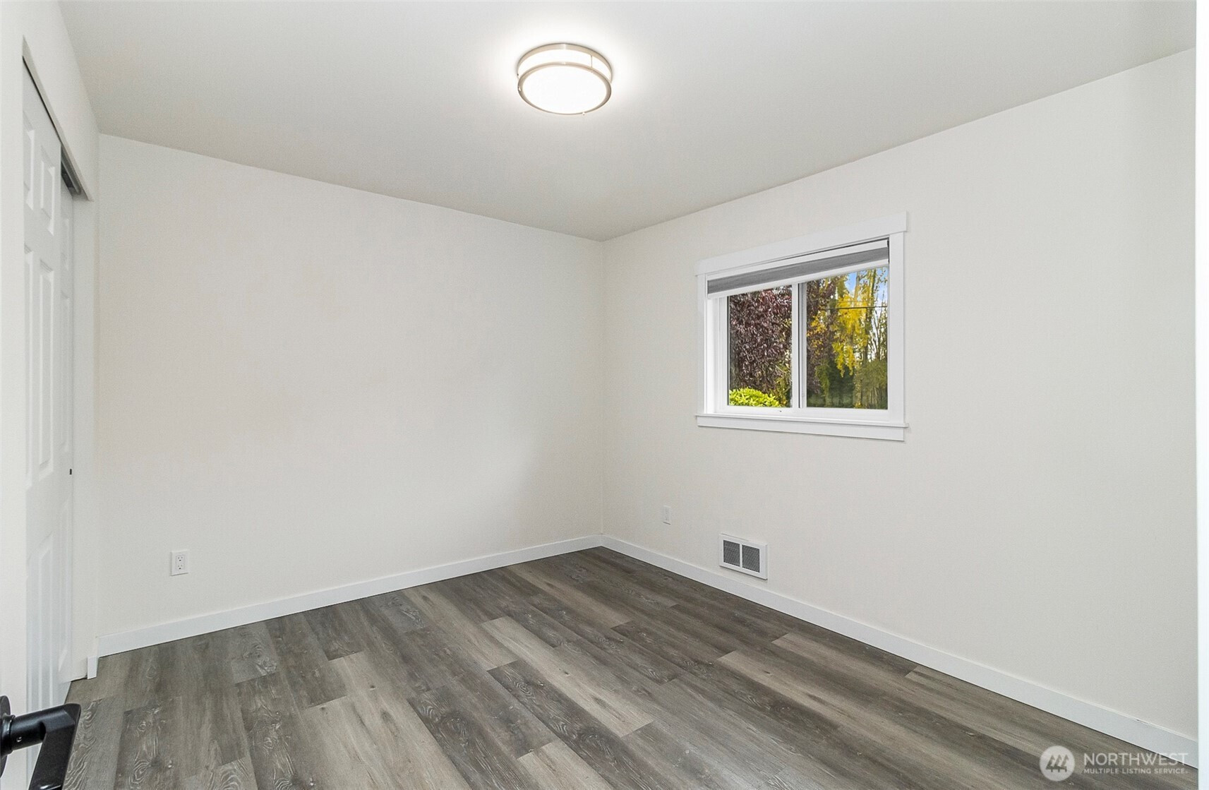 4512 S 3rd Avenue, Everett, WA 98203