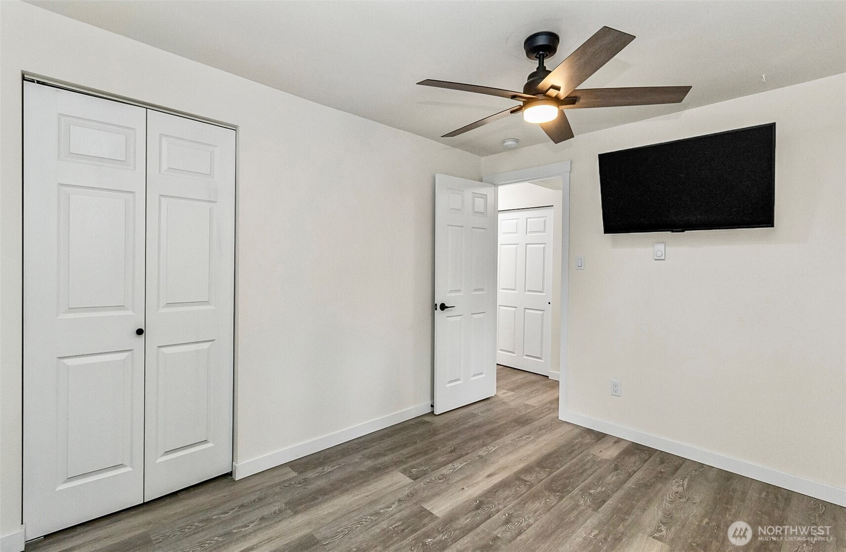 4512 S 3rd Avenue, Everett, WA 98203