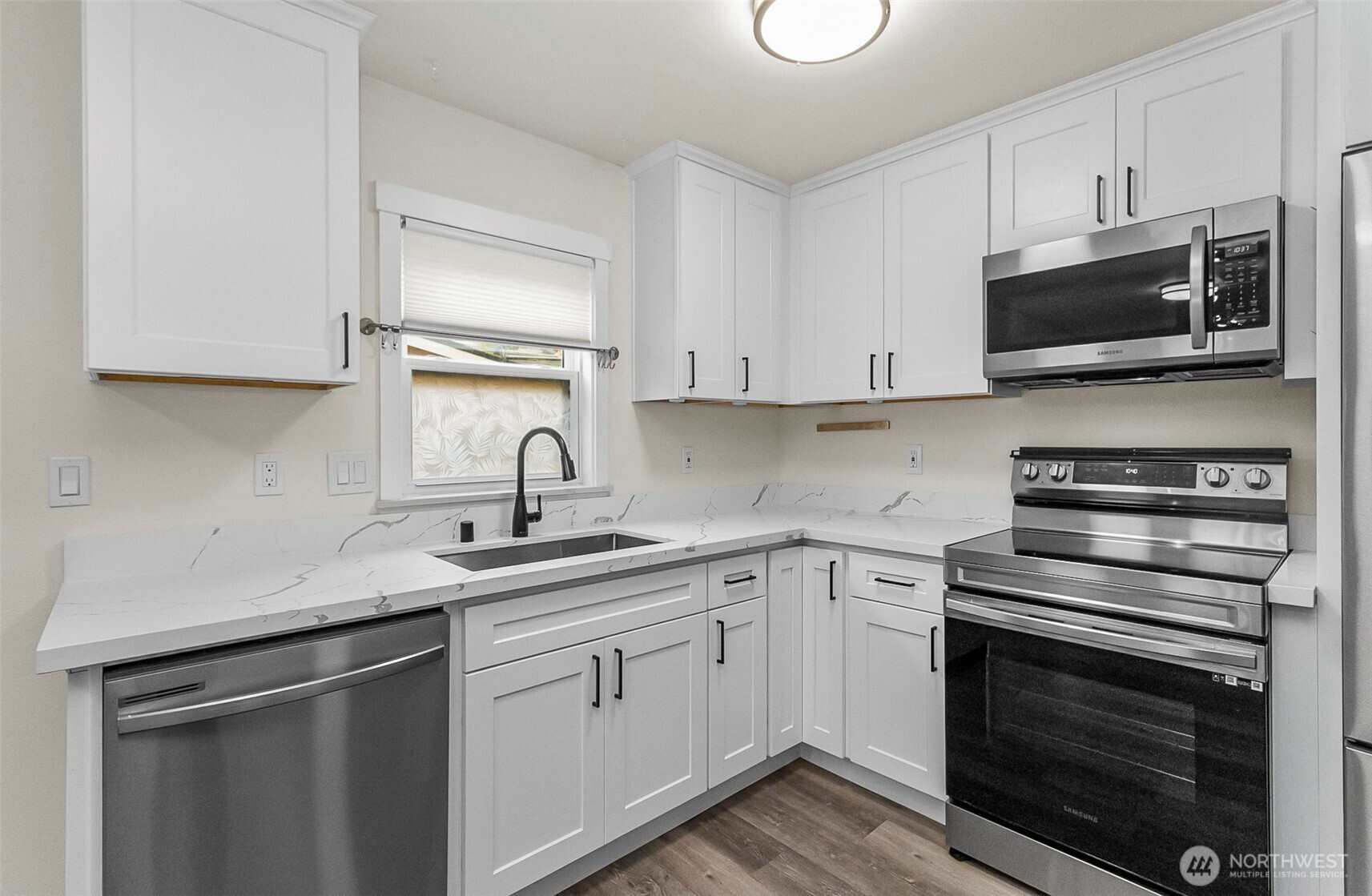 4512 S 3rd Avenue, Everett, WA 98203