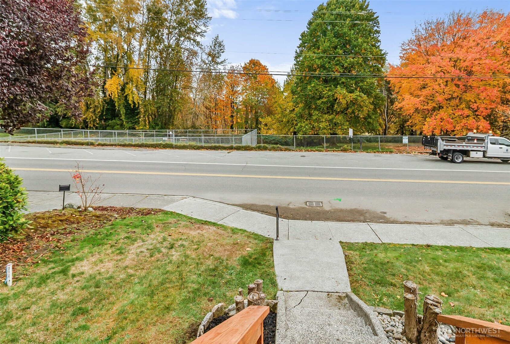 4512 S 3rd Avenue, Everett, WA 98203