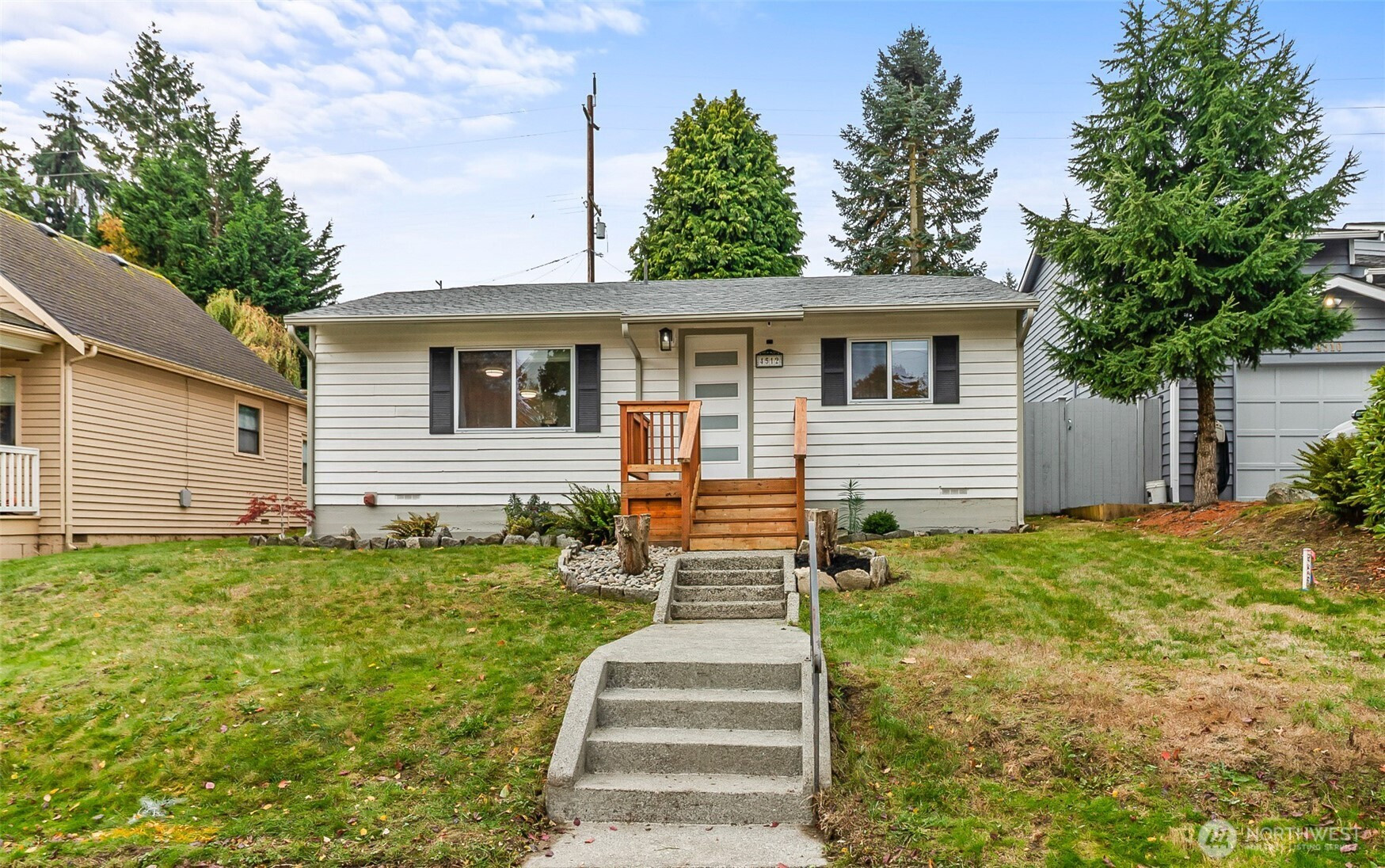 4512 S 3rd Avenue, Everett, WA 98203