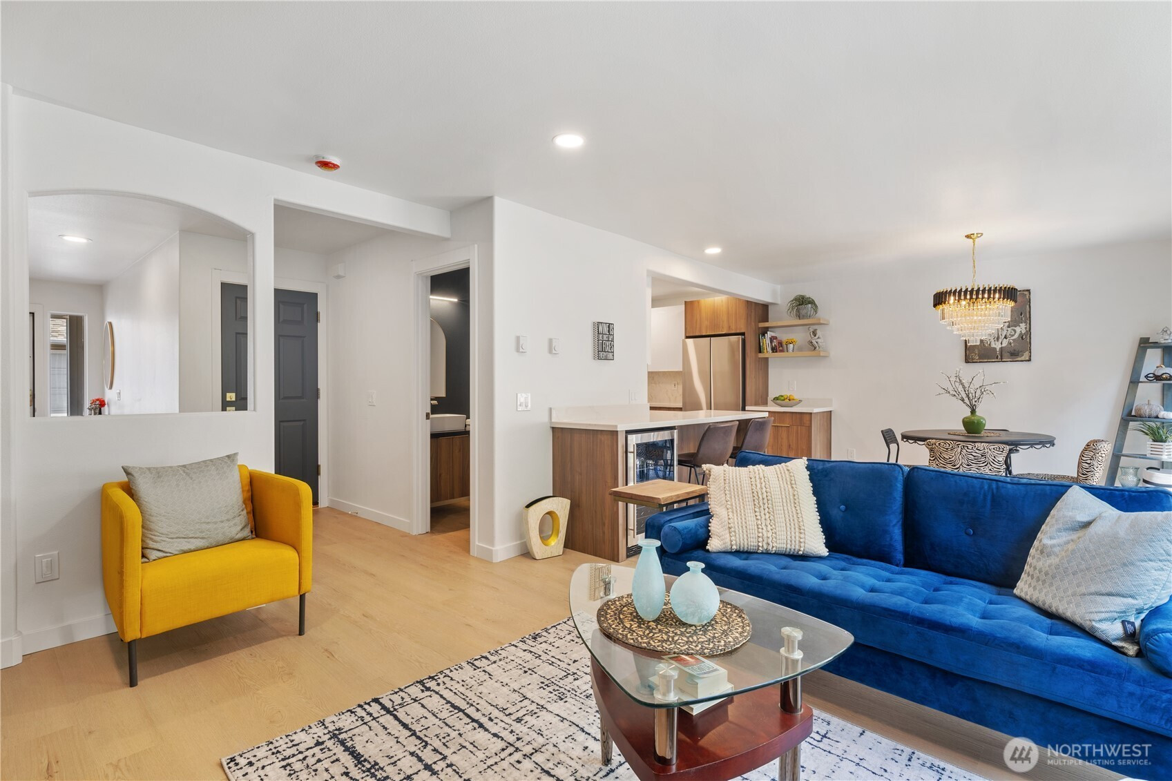 19718 76th Avenue W, Lynnwood, WA 98036