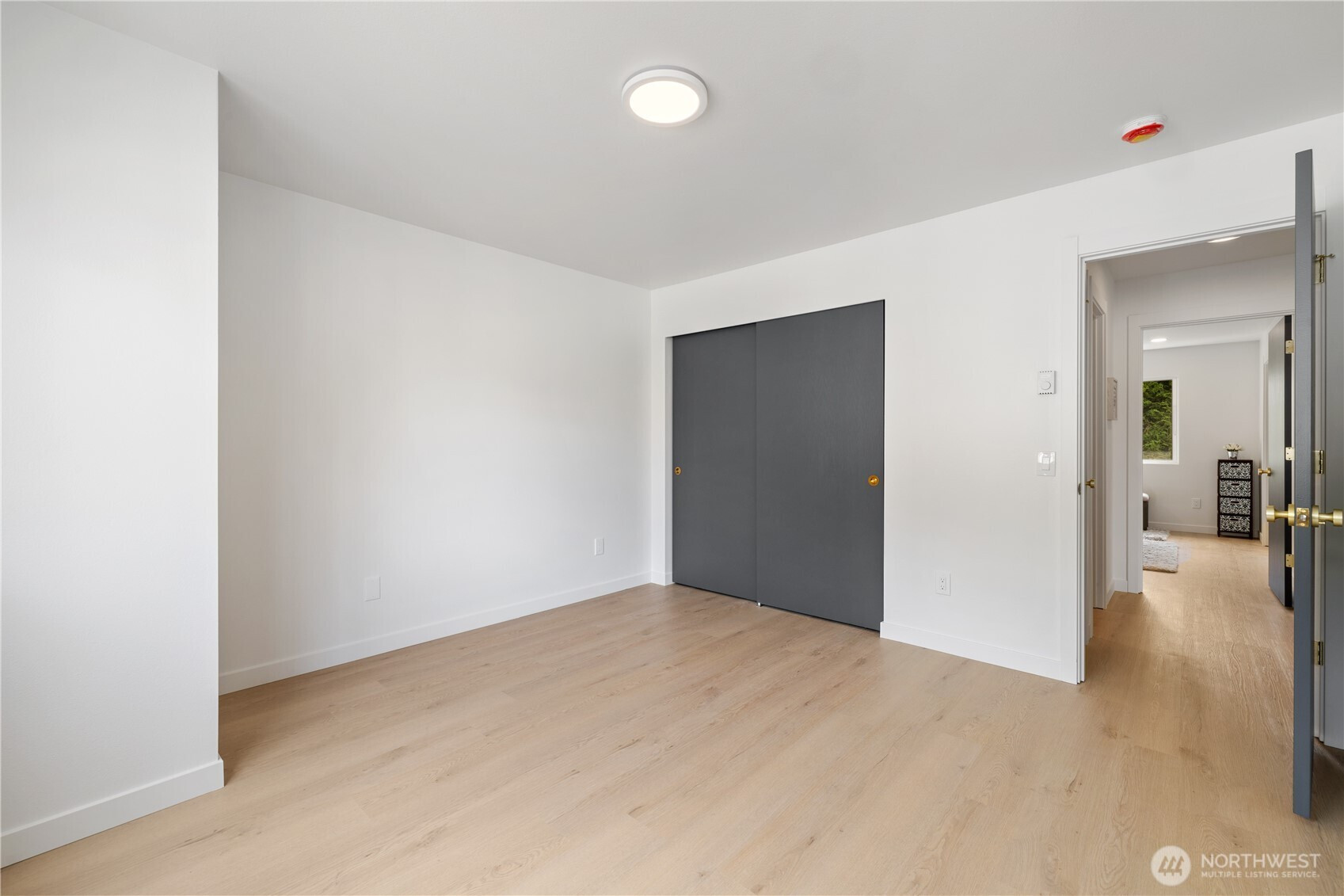 19718 76th Avenue W, Lynnwood, WA 98036